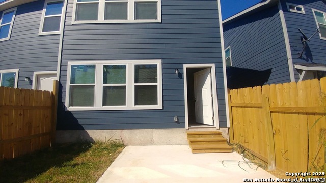 Image 10 of 10 For 6926 Crestway  1