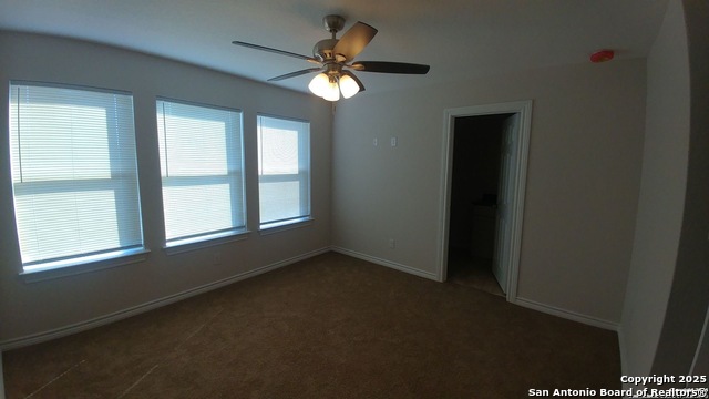 Image 4 of 10 For 6926 Crestway  1