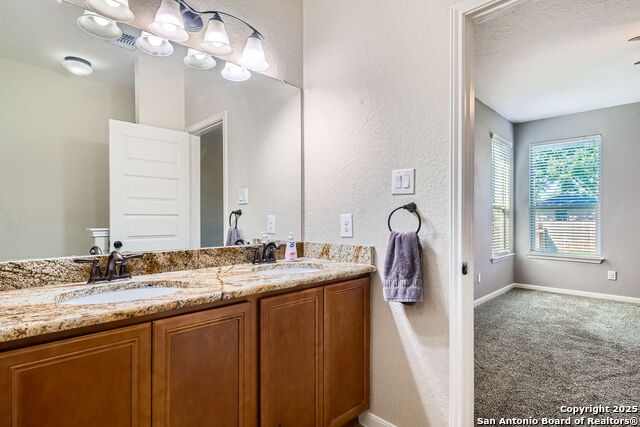 Listing photo id 12 for 2086 Castleberry Ridge