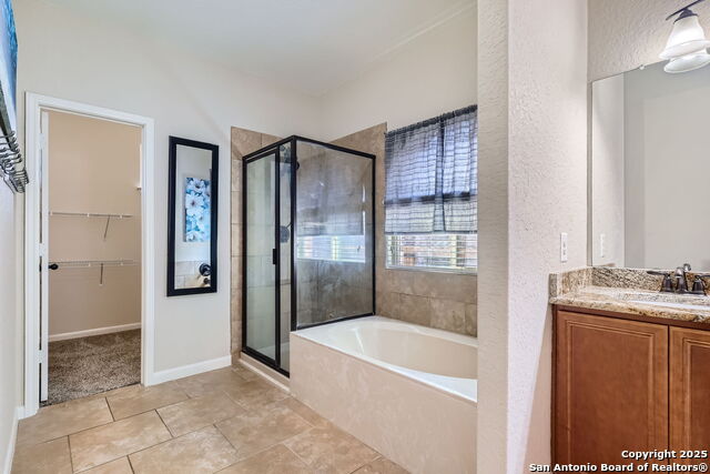 Listing photo id 13 for 2086 Castleberry Ridge