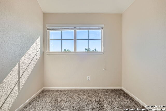 Listing photo id 20 for 2086 Castleberry Ridge