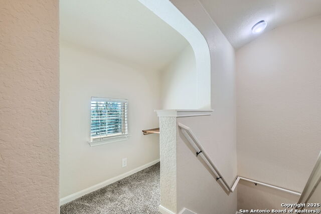 Listing photo id 22 for 2086 Castleberry Ridge