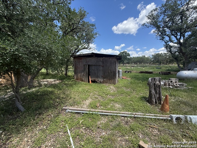 Listing photo id 5 for 30602 Krueger