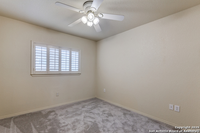 Image 13 of 16 For 3202 Eisenhauer Rd  801