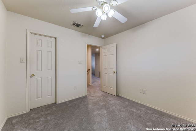 Image 14 of 16 For 3202 Eisenhauer Rd  801