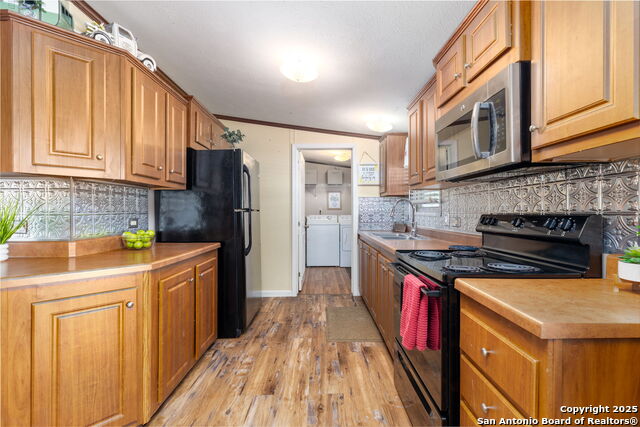 Image 14 of 36 For 22071 Morin Rd
