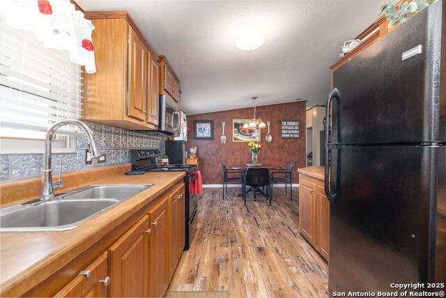 Image 15 of 36 For 22071 Morin Rd