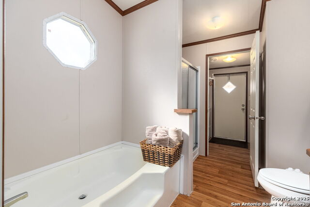 Image 21 of 36 For 22071 Morin Rd