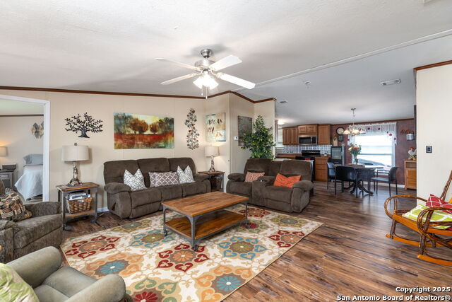 Image 9 of 36 For 22071 Morin Rd