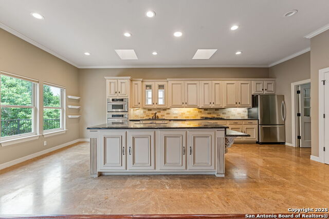 Image 11 of 30 For 23 Fonthill Way