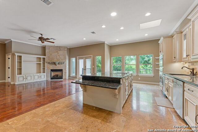 Image 13 of 30 For 23 Fonthill Way