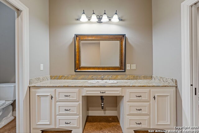 Image 23 of 30 For 23 Fonthill Way