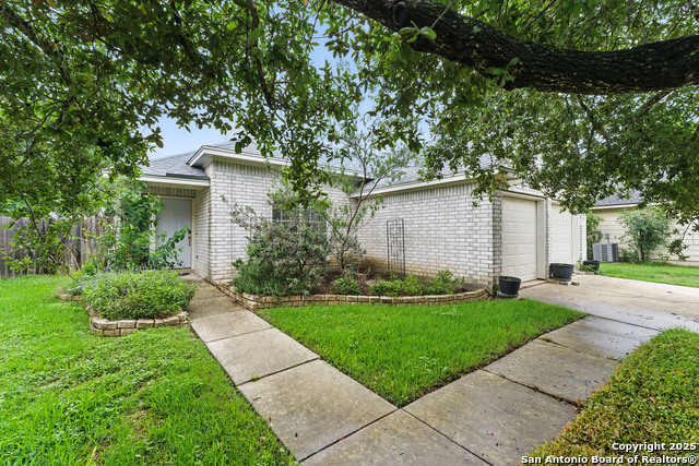 Image 14 of 59 For 320 Meadow Park