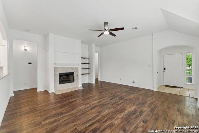 Image 16 of 59 For 320 Meadow Park