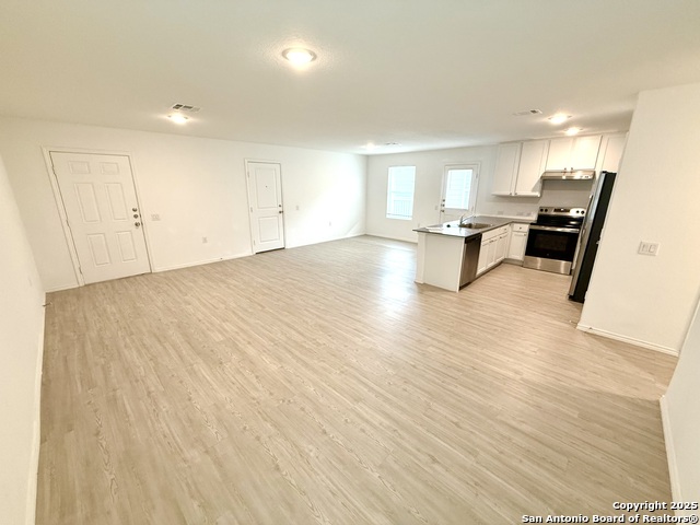 Image 4 of 31 For 13326 Laffoon Way