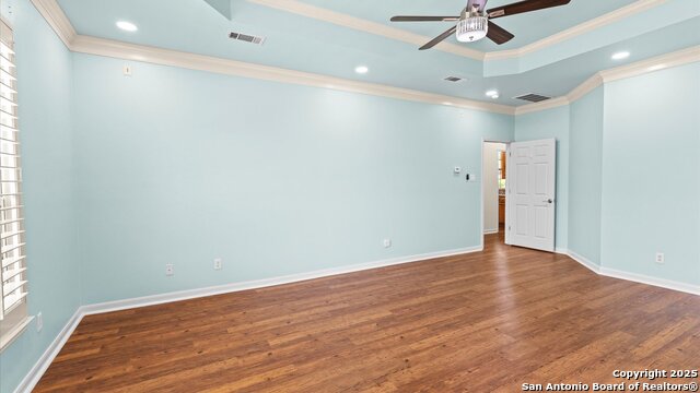 Image 12 of 42 For 24935 Pecan Creek