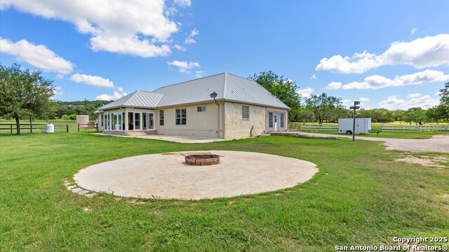 Image 30 of 42 For 24935 Pecan Creek