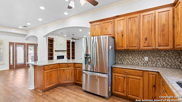 Image 9 of 42 For 24935 Pecan Creek