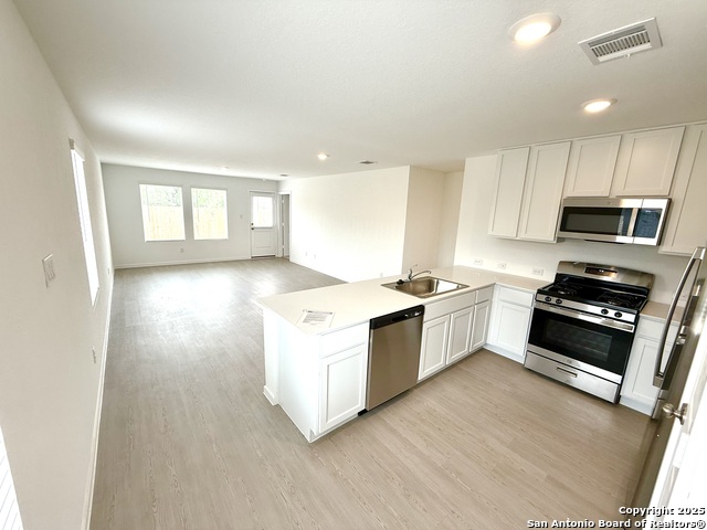 Image 3 of 20 For 14741 Onyx Place