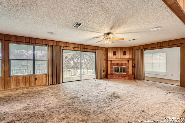 Image 17 of 37 For 773 Lookout Dr