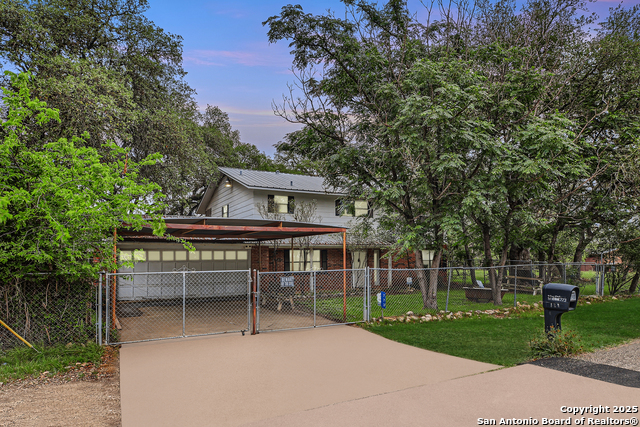 Image 2 of 37 For 773 Lookout Dr