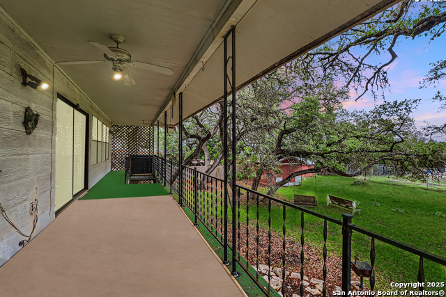 Image 24 of 37 For 773 Lookout Dr