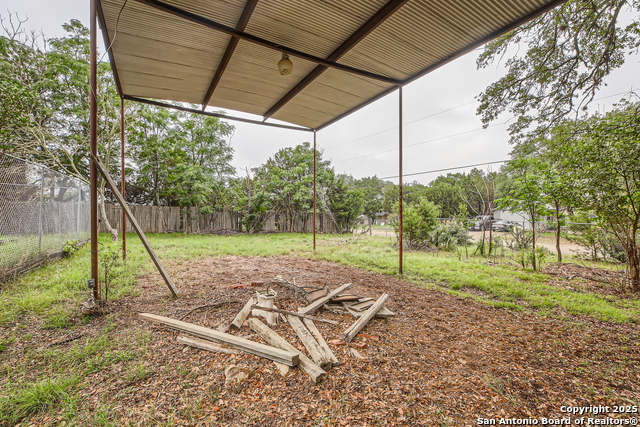 Image 27 of 37 For 773 Lookout Dr