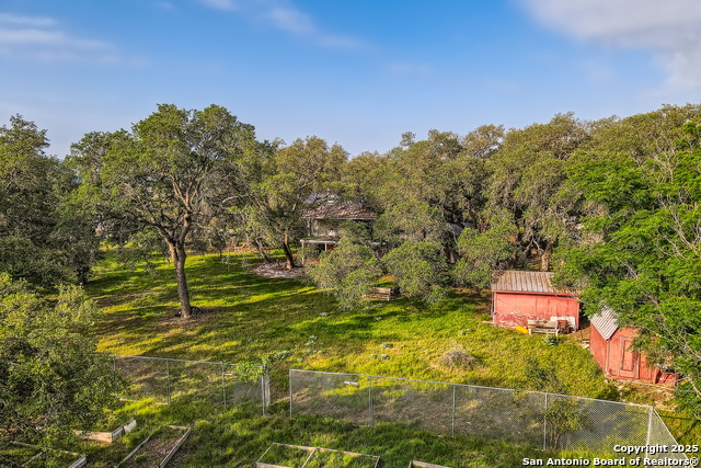 Image 33 of 37 For 773 Lookout Dr