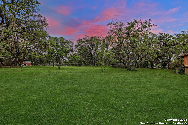 Image 7 of 37 For 773 Lookout Dr