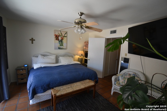 Image 15 of 18 For 8401 New Braunfels  125