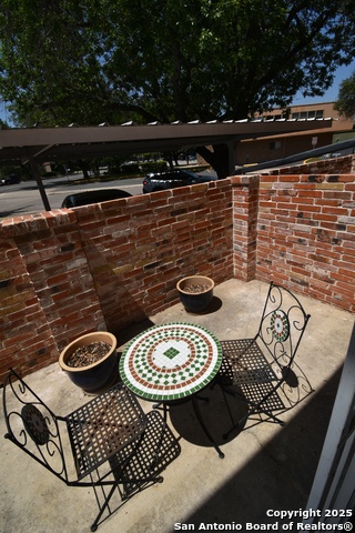 Image 17 of 18 For 8401 New Braunfels  125
