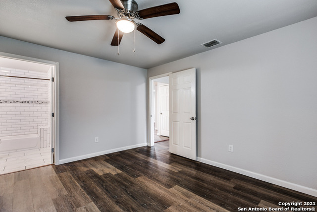 Image 10 of 25 For 423 Millard  