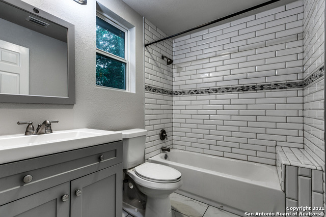 Image 8 of 25 For 423 Millard  