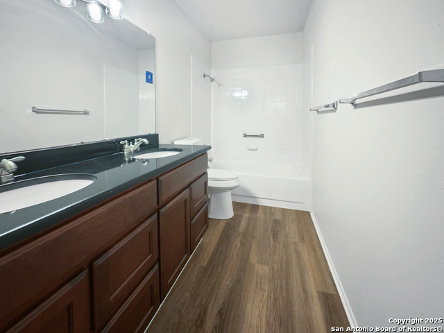 Listing photo id 5 for 9934 Spruce Ridge