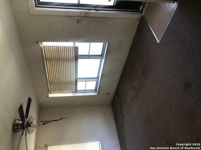 Image 5 of 10 For 118 Garcia St. S