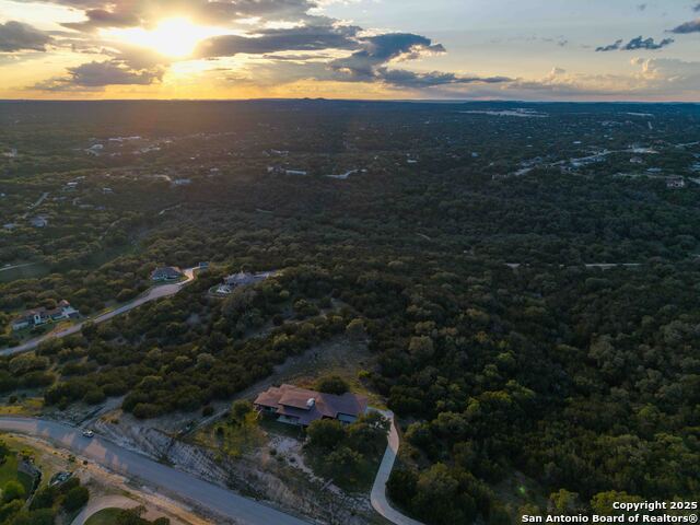 Image 2 of 7 For 308 River Ridge