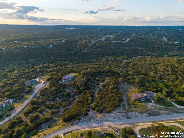 Image 7 of 7 For 308 River Ridge