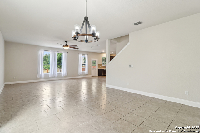 Image 13 of 67 For 27341 Paraiso