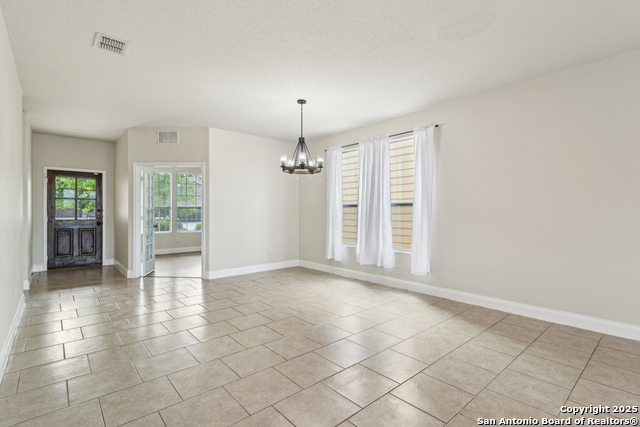 Image 14 of 67 For 27341 Paraiso