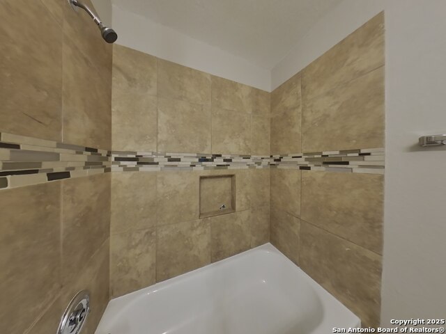 Image 10 of 20 For 9214 Adams Hill