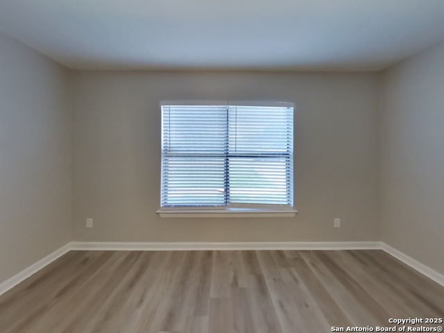 Image 4 of 20 For 9214 Adams Hill