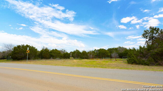 Details for 2054 Purgatory Rd, New Braunfels, TX 78130