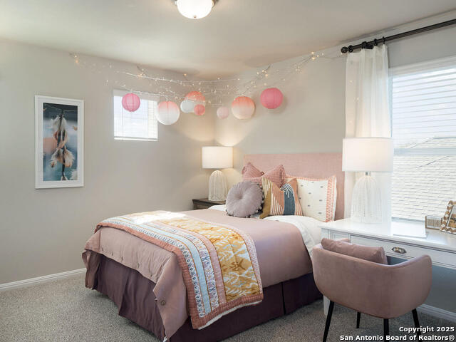 Listing photo id 5 for 18243 Ansley