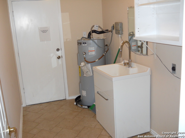 Image 13 of 20 For 14402 Alameda Ridge