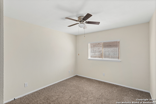 Image 13 of 18 For 13119 Greensview