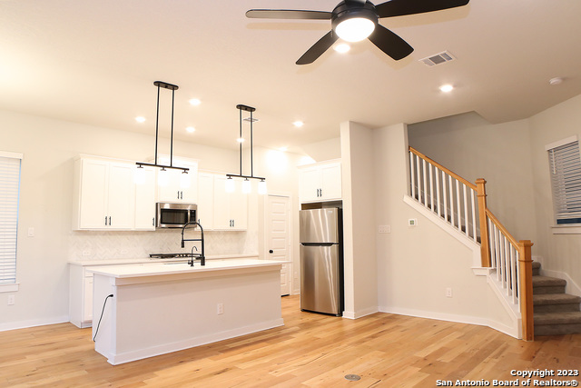 Image 3 of 14 For 5843 Whitby Rd  4