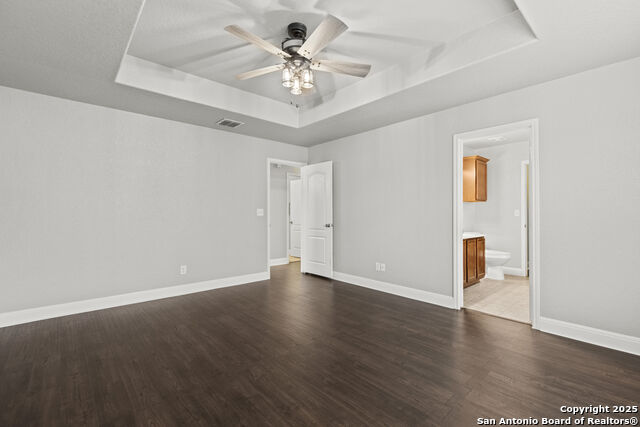 Listing photo id 19 for 10307 Royal Est