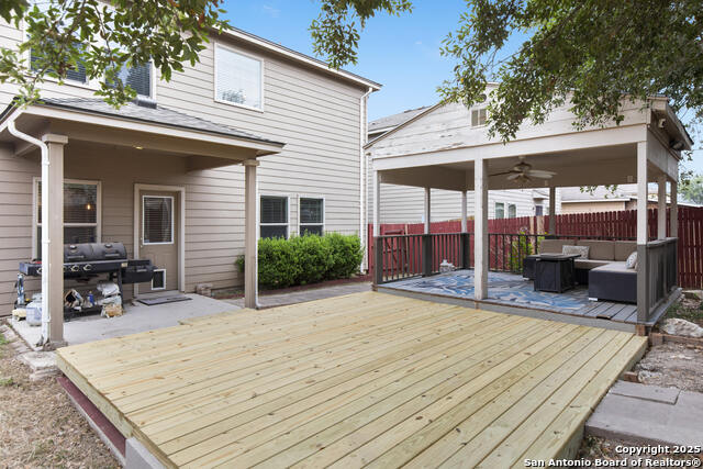 Listing photo id 29 for 10307 Royal Est