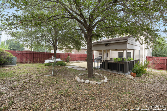 Listing photo id 32 for 10307 Royal Est