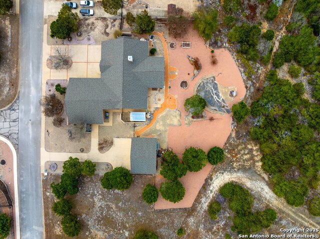 Image 36 of 37 For 2001 Crown Ridge